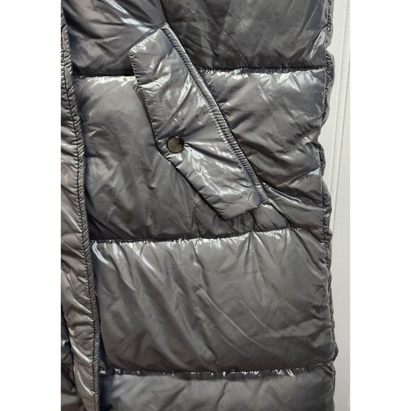 Bernardo Womens Puffer Vest With High Neck with Belt Strap & Snap Pockets - Picture 2 of 15